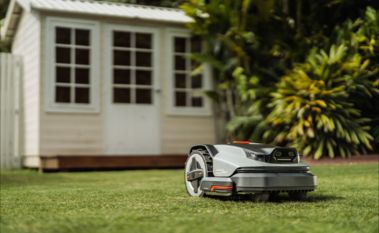 How Good Is The Mowing Performance, Can It Handle Tall Grass Or Weeds?